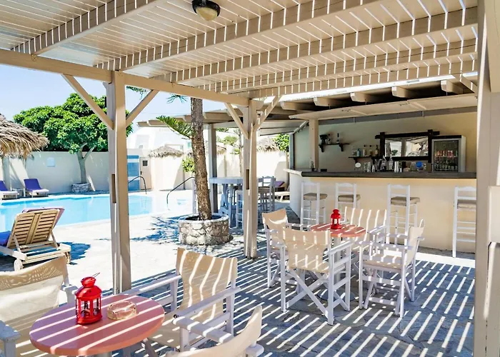 Rena Hotell Perissa (Santorini)