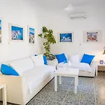 Rena Hotel Perissa (Santorini)