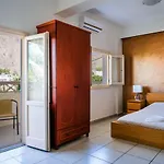 Rena Hotel